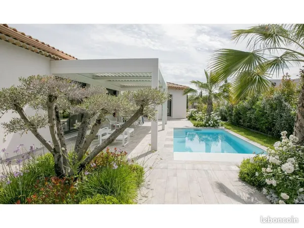 Maison contemporaine - 124 m² - 4 chambres - Garage - DPE A