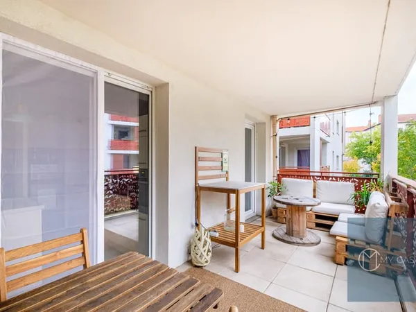 Lyon 7 - T3 de 68,5 m2 avec terrasse 12 m2