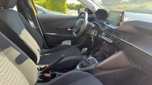 Peugeot 208 1.2 PureTech 75 - Active – 2021 – 67095 km – Essence – Boîte Manuelle — photo 16