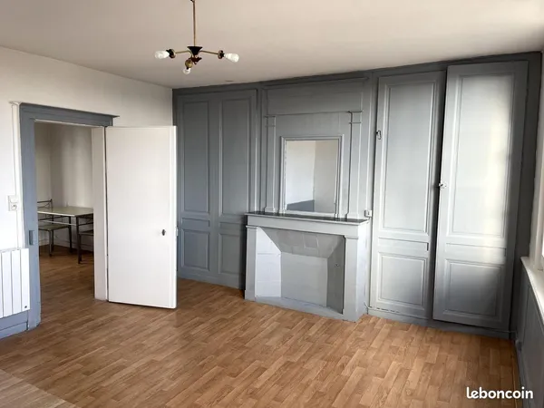 ELBEUF T1 de caractère 35m²