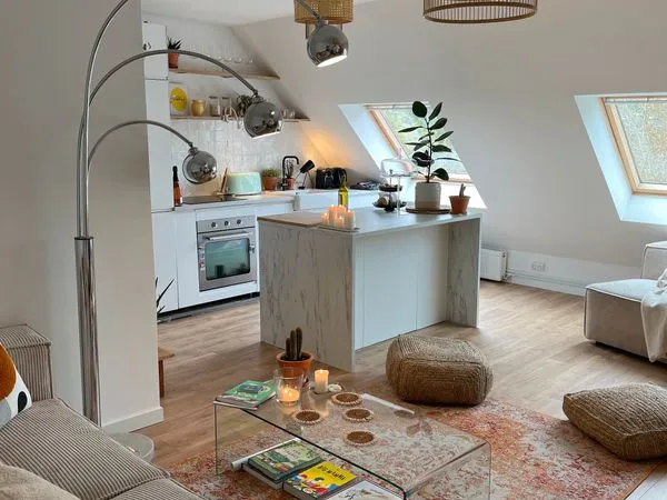 Appartement meublé traversant - Quartier Gares