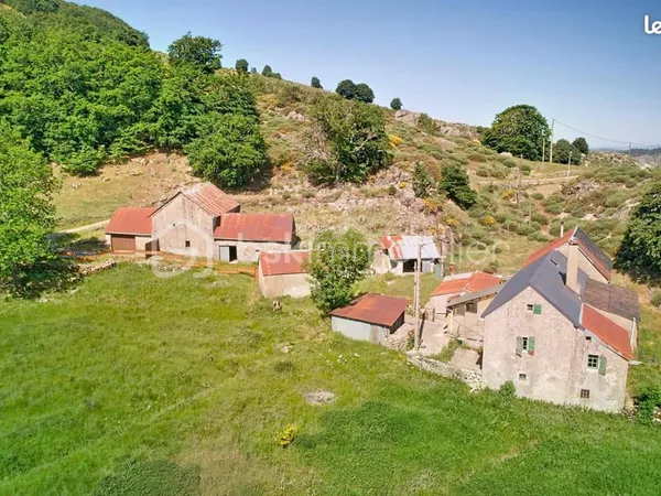 Ferme 5 pièces 100 m²