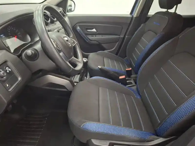 Dacia Duster eco-g 100 4x2 — photo 33
