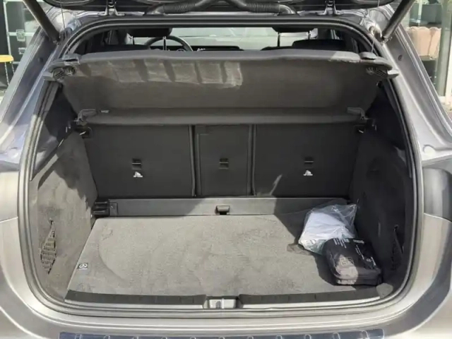 Mercedes Gla 180 amg line — photo 20
