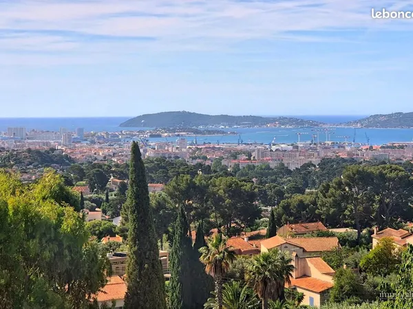 Villa 7 pièces 185 m²
