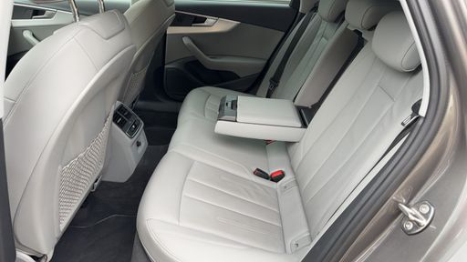 Audi A4 Avant 40 2.0 TDi Mild hybrid S Tronic7 204 Quattro - Avus – 2021 – 140273 km – Hybride diesel – Boîte Automatique — photo 23