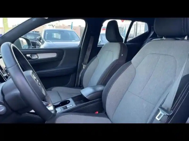 Volvo Xc40 t5 recharge 180 + 82ch start dct 7 — photo 5