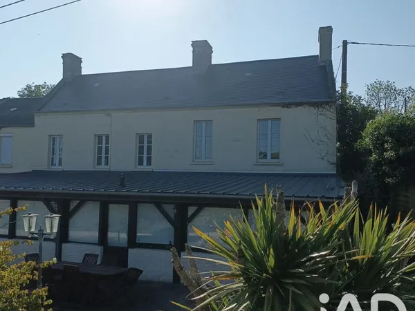 Maison 7 pièces 218 m²