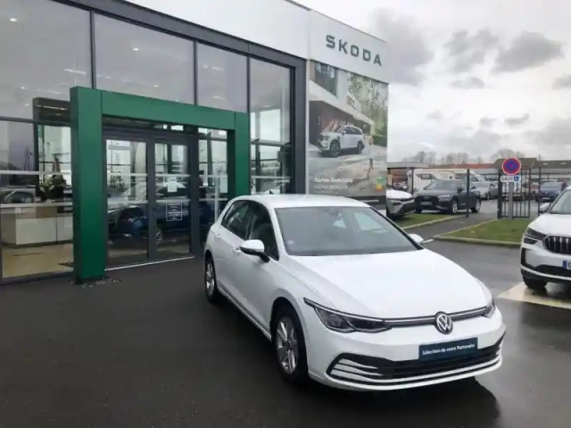 Volkswagen Golf 1.0 tsi opf 110ch life plus — photo 4