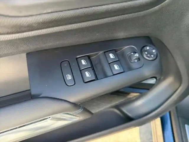 Citroën C5 Aircross bluehdi 130ch s&amp;s shine eat8 e6.d — photo 12