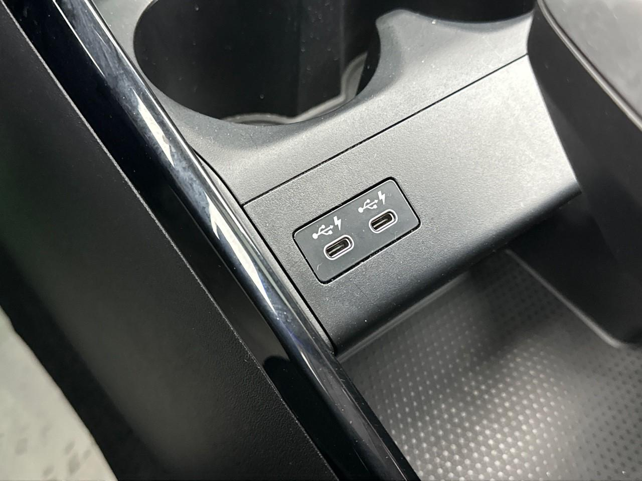 Bmw Serie 2 active tourer 218i 136 ch dkg7 m sport — photo 26