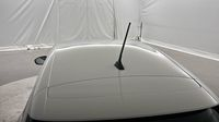Renault Clio 1.0 TCe 90ch Evolution - 24 — photo 22