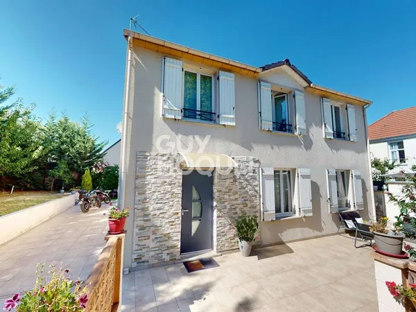 Maison 7 pièces 145 m²