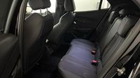 Peugeot 2008 1.2 PureTech 130ch S&S GT EAT8 — photo 13