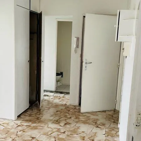 Apparemment F4 a vendre à Noyon