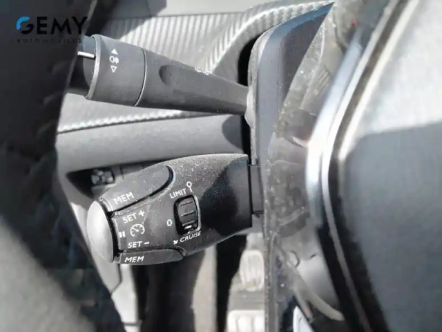 Peugeot 208 puretech 100 s&amp;s bvm6 — photo 14