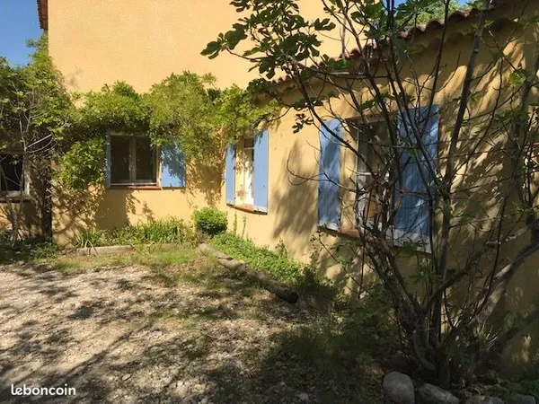 Jolie maison meublée avec jardin