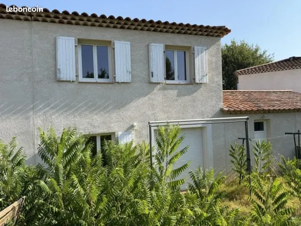 Villa 4 pièces 82 m²