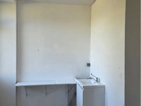 Local commercial