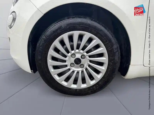 Fiat 500 e 95ch action — photo 10