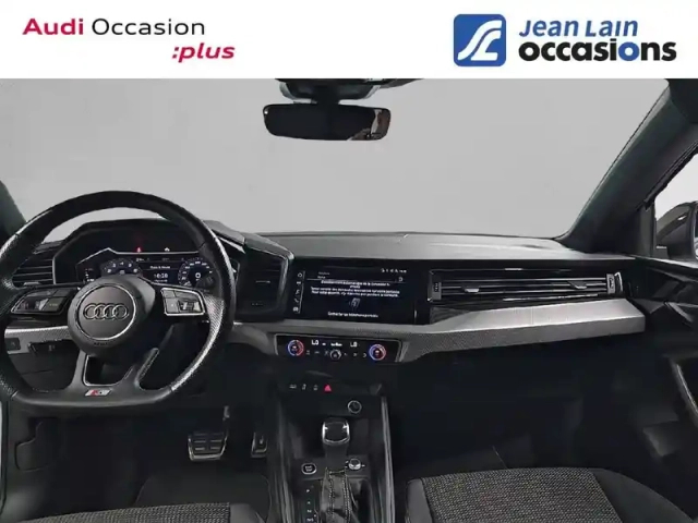 Audi A1 sportback 30 tfsi 110 ch s tronic 7 — photo 18