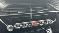 Peugeot 208 1.2 PureTech 100ch S&S Style 118g — photo 15