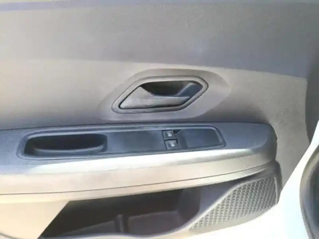 Dacia Sandero 1.0 sce 65ch essential — photo 15