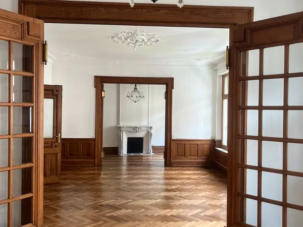 Parking 141 m²
