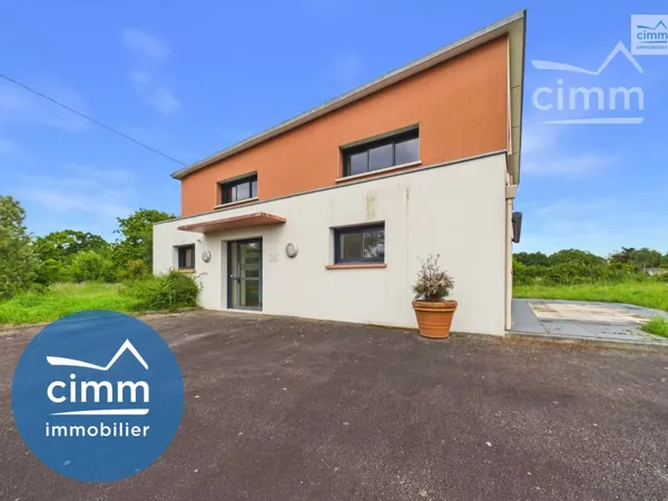 Ensemble immobilier de 225 m²