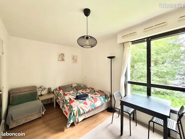 Appartement lumineux meublé et équipé - 22m2