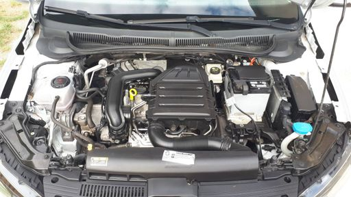 Volkswagen Polo 1 TSI 115 - R-Line – 2018 – 129202 km – Essence – Boîte Automatique — photo 28