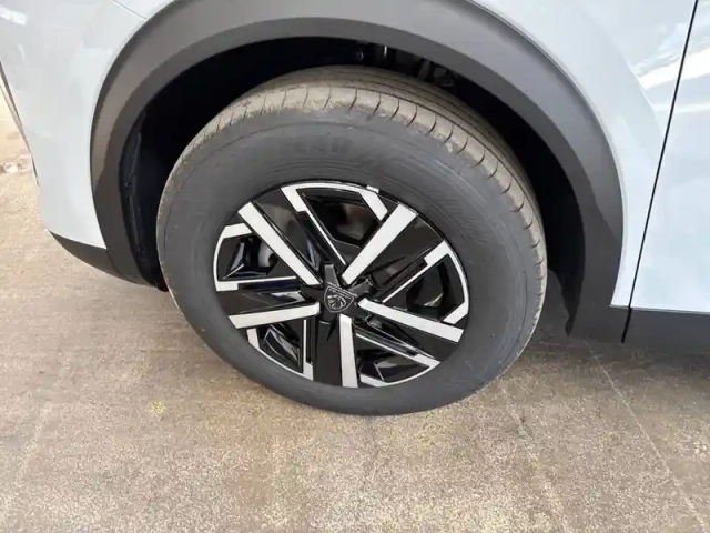 Peugeot 2008 100 s&amp;s bvm6 — photo 13