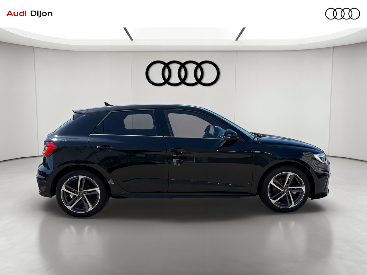 Audi A1 Sportback 30 TFSI 116 ch S tronic 7 — photo 6