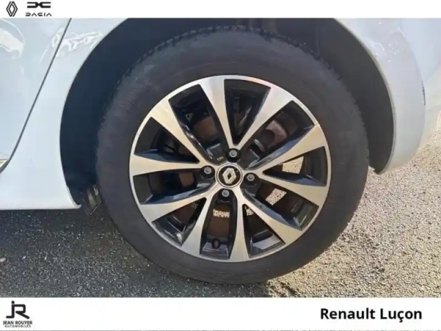 Renault Clio 1.0 tce 90ch techno — photo 8