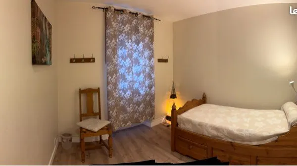 Chambre d'étudiant en colocation