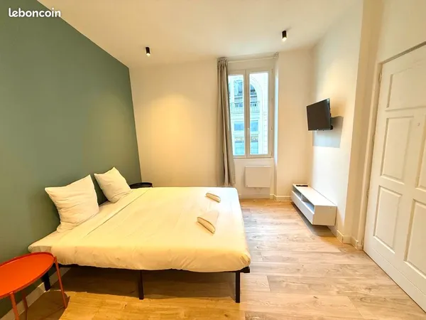 Rue Montgrand - Studio rénové de 24 m²