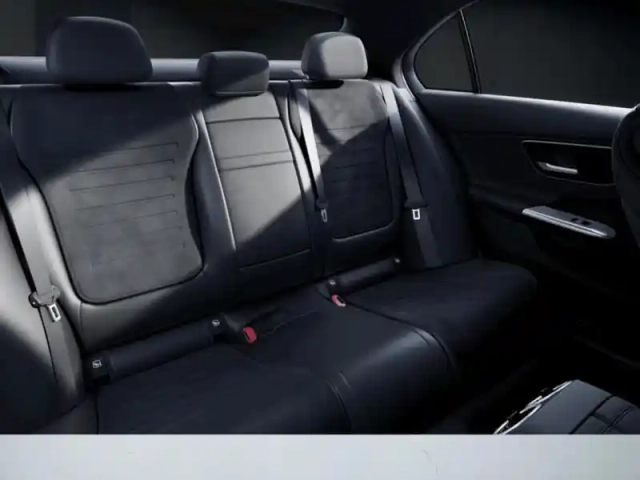 Mercedes Classe C 220 d berline amg lin — photo 23