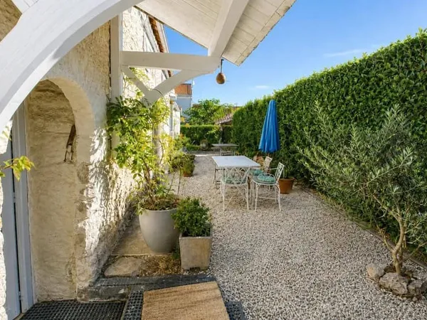Maison de plain-pied 2 pièces 72 m²