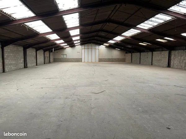 Entrepot 800m2