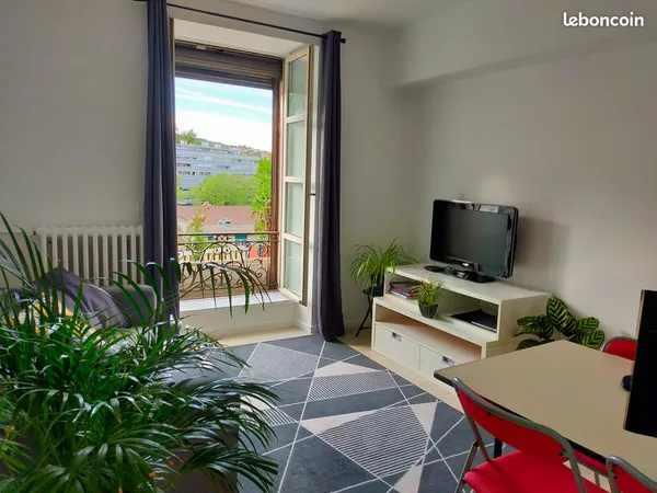 T2 meublé de 45 m² - Royat, Place Allard