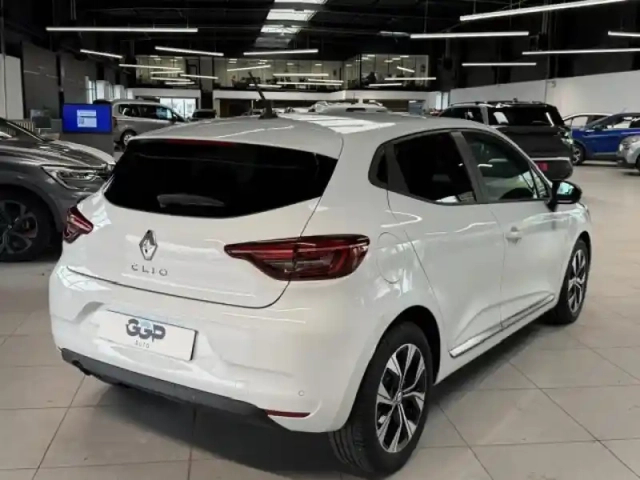 Renault Clio réversible 1.5 blue dci 100ch evolution (11665?ht) — photo 5