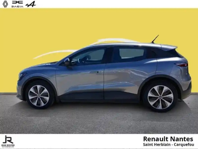 Renault Megane e-tech electric ev60 130ch evolution er super charge — photo 8