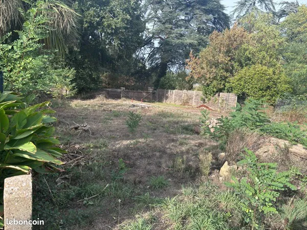 Terrain à bâtir de 486m2 cadre idéal