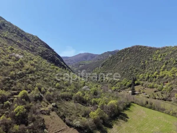 Terrain 3000 m²