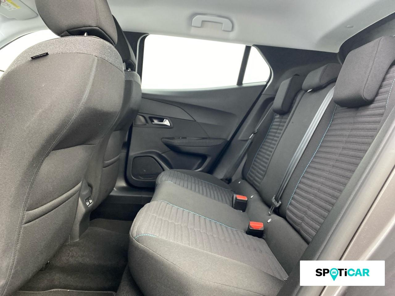 Peugeot 2008 1.2 puretech 130ch s&s style eat8 — photo 10
