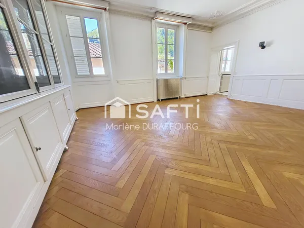 Bel appartement lumineux