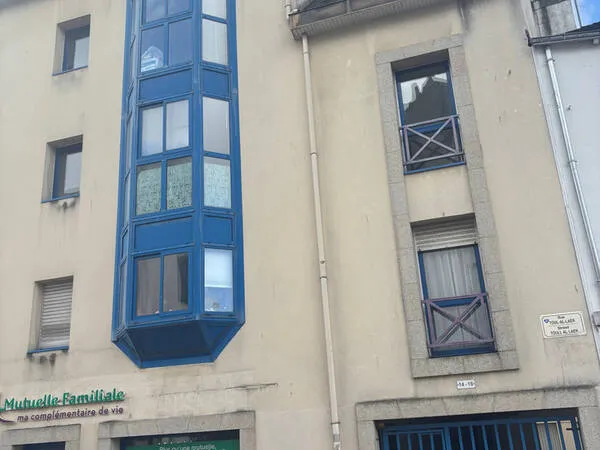 À VENDRE Appartement T2 en hyper centre de Quimper - 2ème étage avec ascenseur