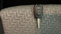 Renault Clio 1.0 TCe 90ch Evolution — photo 16