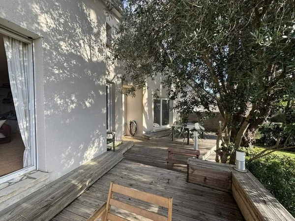 Maison 7 pièces 168 m²