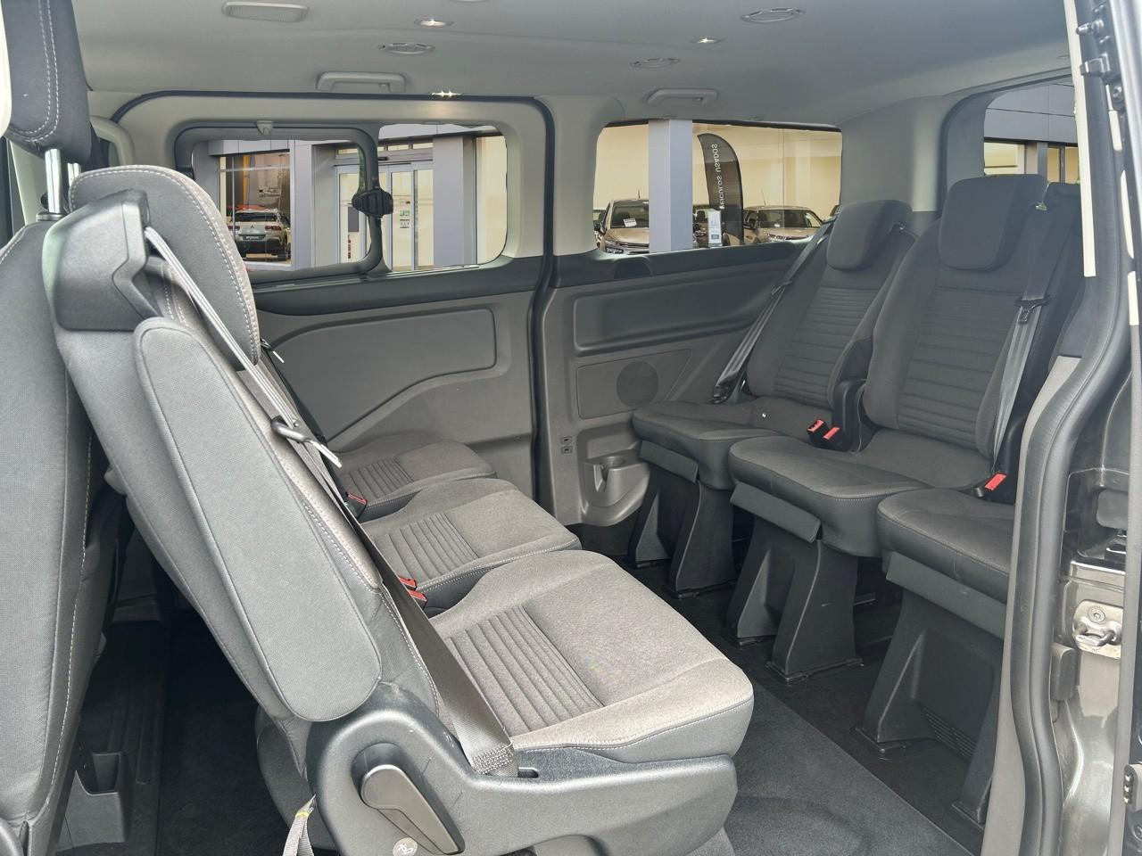 Ford Tourneo custom 320 l1h1 2.0 ecoblue 130ch titanium bva 7cv — photo 10